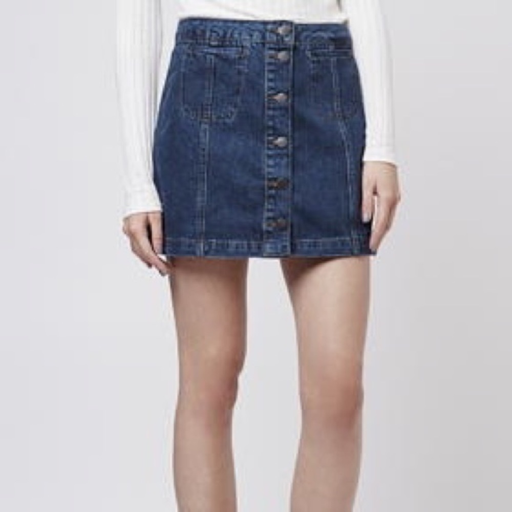 Topshop denim mini skirt, size 2 , UK 6, EUR 34